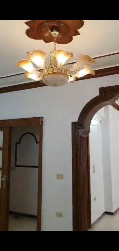 للبيع شقة بوسط دمشق الميدان ساحةسخانة ط3 - صورة 7
